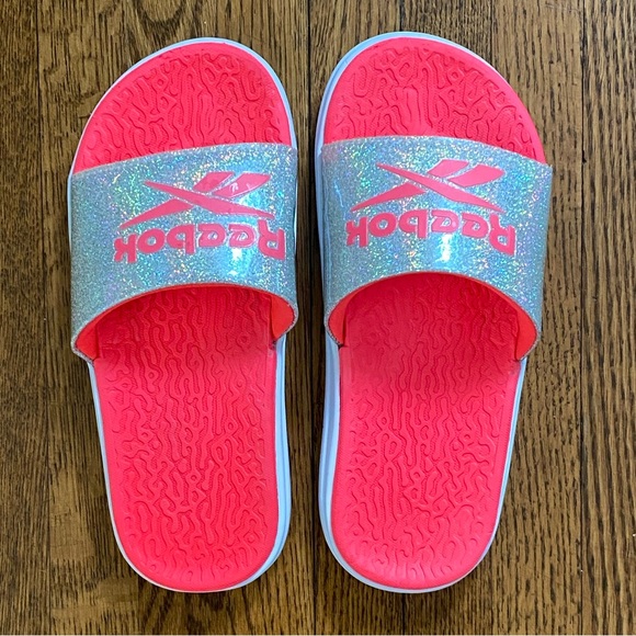 Reebok Girl Sandals Size: 2 - Picture 2 of 4